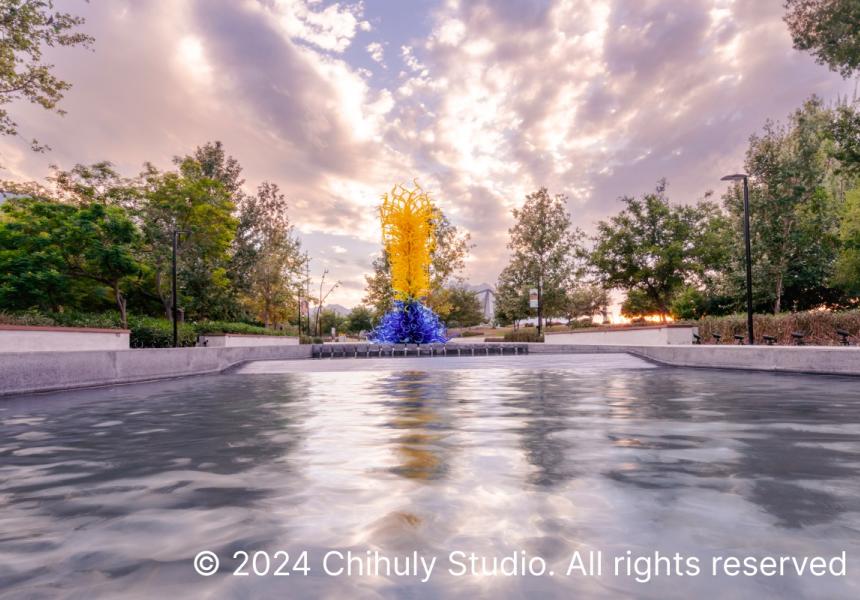 2024 Chihuly Studio. All rights reserved