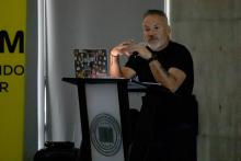 Propone el diseño y el poder de las historias para construir espacios comunes