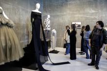 Convoca muestra de textiles a repensar fronteras del diseño contemporáneo